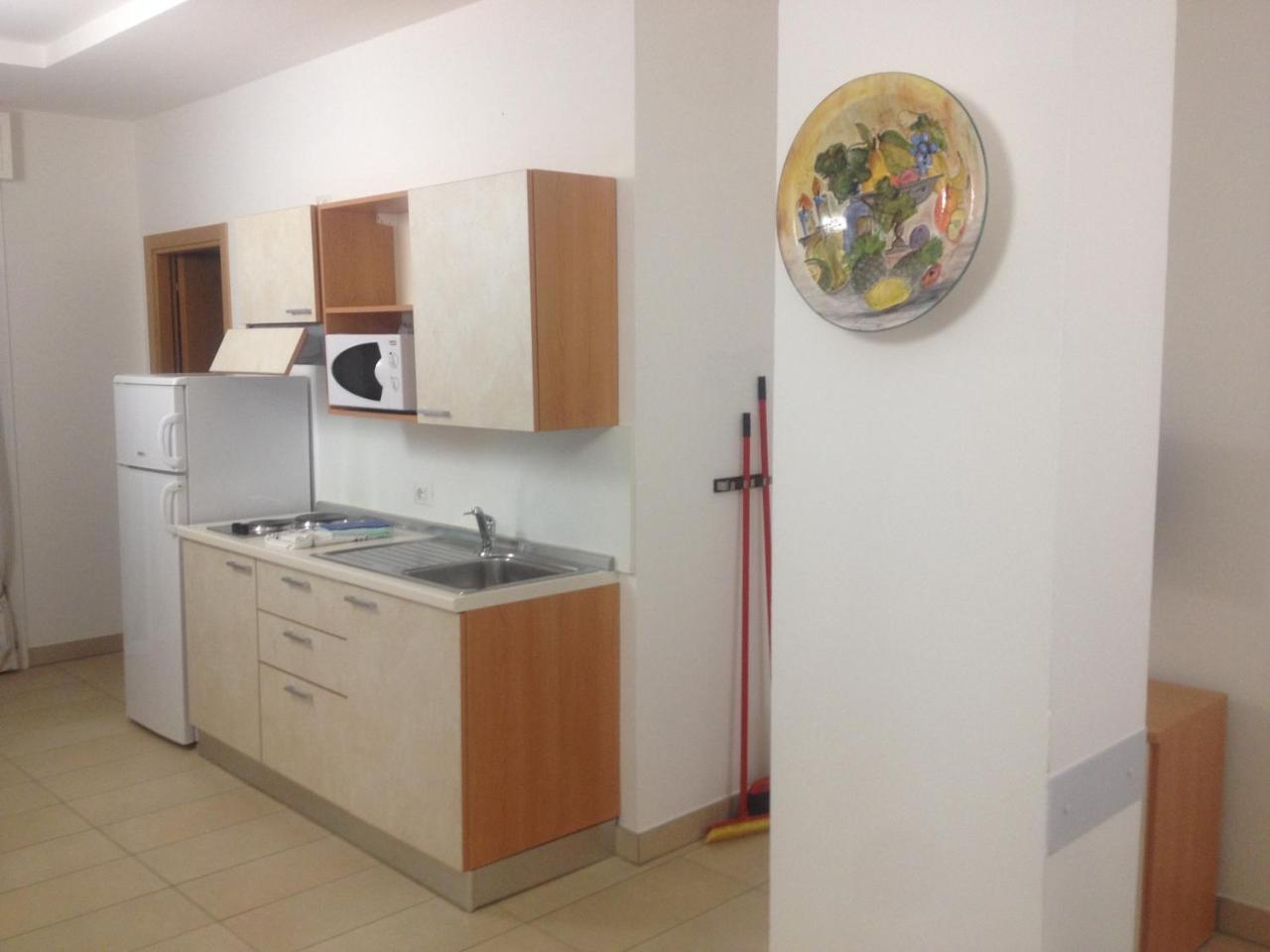 Residence Andrea Doria Cervia Bagian luar foto